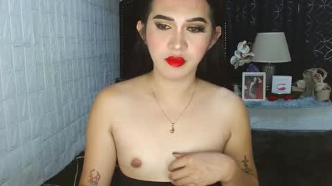 Snapshot of lustress_katalina69 chatting on February 20, 3:01 am lustress_katalina69 online show from February 20, 3:01 am