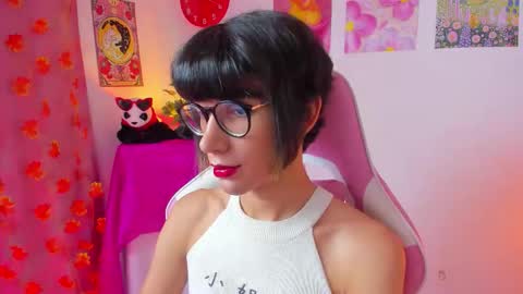 Madeline  online show from March 8, 5:11 am