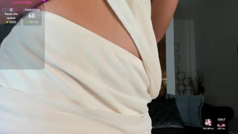 mafearias23 online show from April 9, 2:23 pm