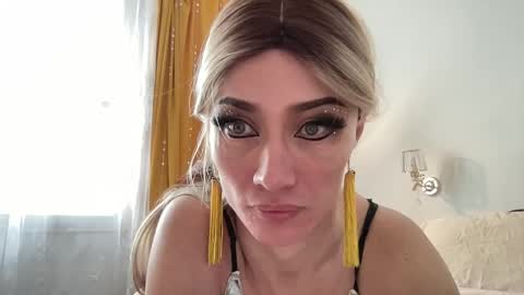 Mari online show from March 2, 10:33 am