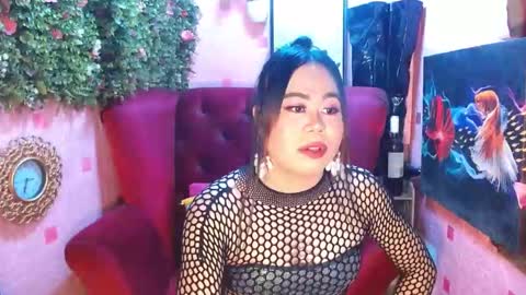 LEAH online show from March 6, 8:45 pm