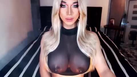 Aica online show from October 3, 3:06 am