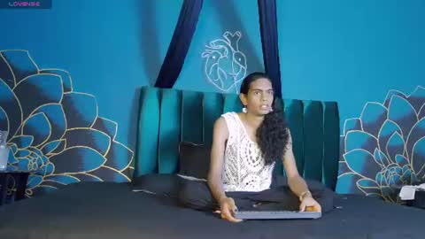 Maxi  Max online show from June 29, 6:40 pm