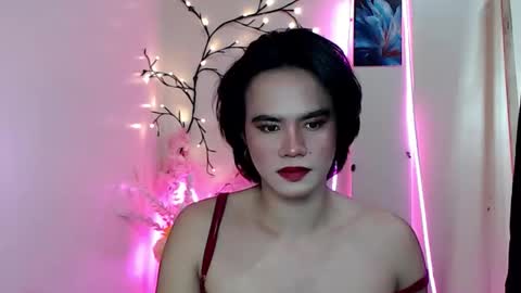 maxine_fucks online show from December 3, 6:39 am