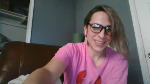 diana doll online show from February 25, 3:05 pm