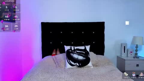 megan do santos online show from February 2, 9:03 pm