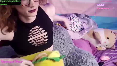 mesmerized_mowo online show from September 14, 10:14 pm