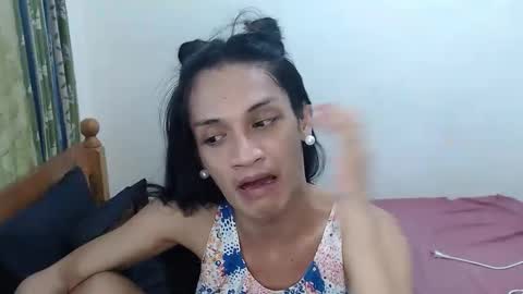 Mary Mhae online show from November 3, 7:02 pm