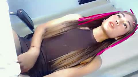 miasex980271 online show from May 2, 6:24 pm