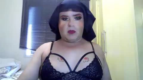 Snapshot of miasscd96 chatting on January 7, 9:04 pm michelle online show from January 7, 9:04 pm