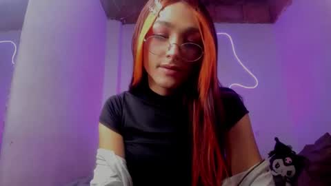 Snapshot of mika_velvet chatting on October 20, 9:18 pm mika_velvet online show from October 20, 9:18 pm