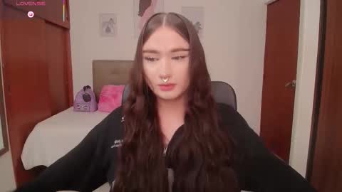 Miley online show from February 6, 4:12 pm