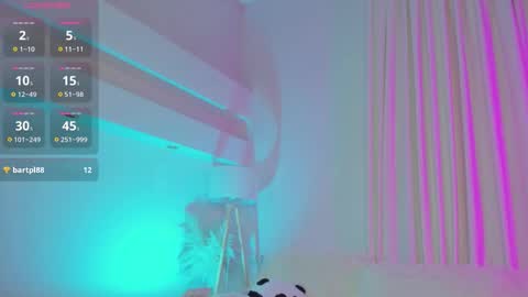 Lianna online show from September 13, 7:47 am