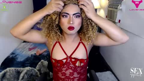 MARIANE online show from May 2, 11:59 am