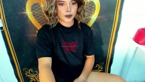 miss_sabrinaxx online show from March 26, 3:27 pm