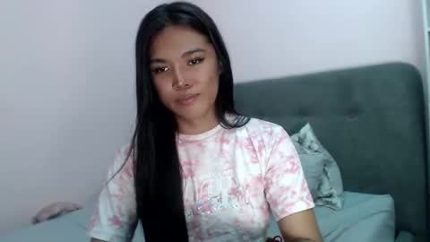 Snapshot of miss_scarletslut chatting on October 12, 8:22 pm Scarlet Slut online show from October 12, 8:22 pm