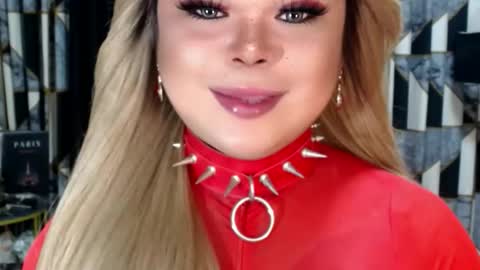Tyra Davenport online show from October 24, 6:57 pm