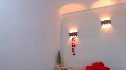 Molly Spears online show from December 3, 11:51 am