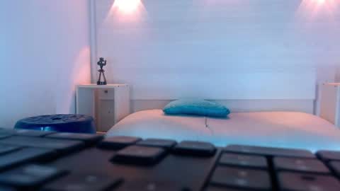 Molly Spears online show from February 2, 11:40 am