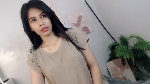 MOMIKHEM online show from April 20, 6:37 am