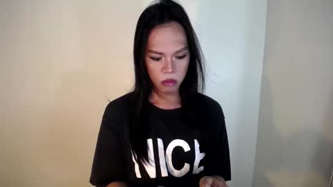 selena online show from February 5, 11:23 am