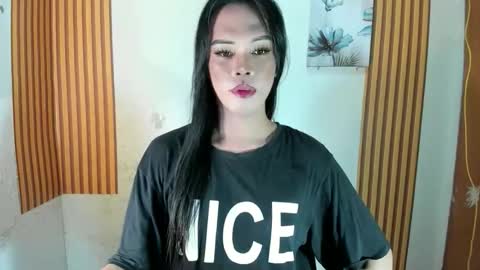 selena online show from October 5, 11:59 pm