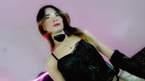 mscherry_ online show from March 27, 8:37 am