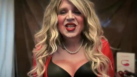 mskarentoy online show from March 6, 10:04 pm