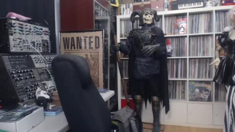 Muziknerd online show from April 3, 12:31 am