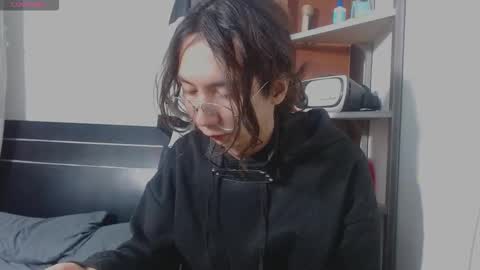 NAJI  online show from February 5, 1:05 pm