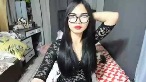 emma online show from February 21, 8:01 pm