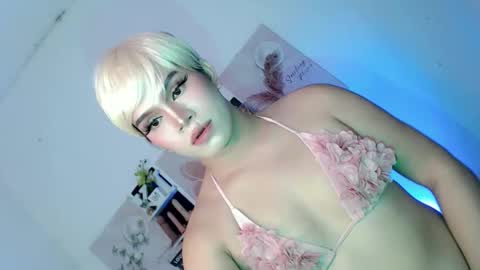 naughtybynight28 online show from February 7, 3:29 pm