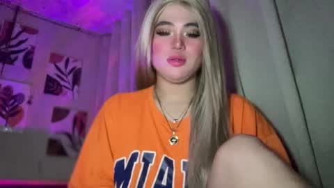 Rose Wilson online show from February 5, 7:07 am