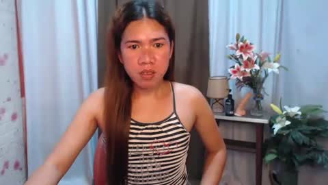 naughtywildvenice online show from October 19, 6:28 am