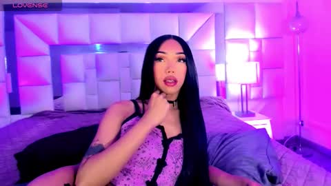 Nicky online show from December 2, 4:37 am