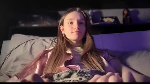 Tears Lora online show from February 23, 7:07 pm