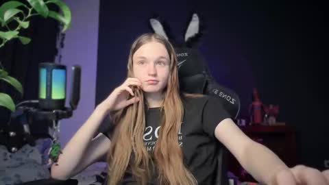 Tears Lora online show from February 27, 8:20 pm