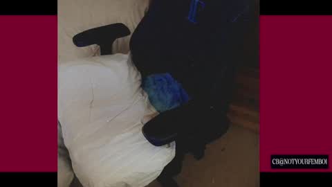 Lucy online show from December 12, 2:26 am