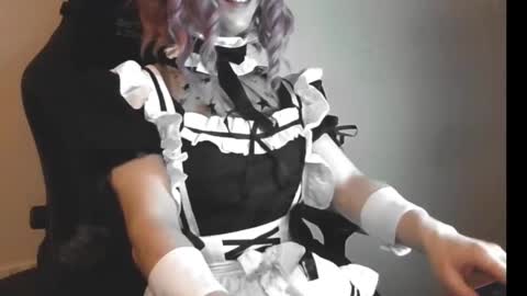 Lucy online show from February 28, 2:42 am