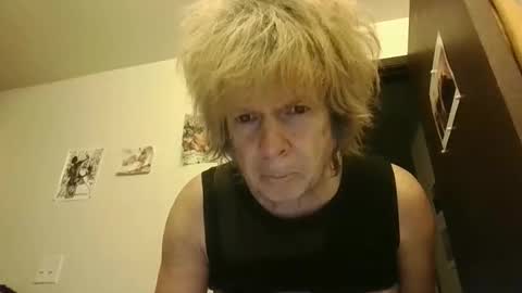 paminpantyhose online show from November 2, 10:08 pm