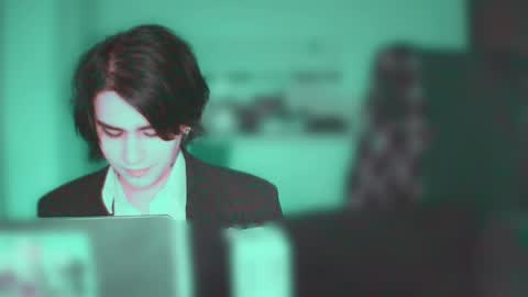 In bio online show from April 8, 7:09 am