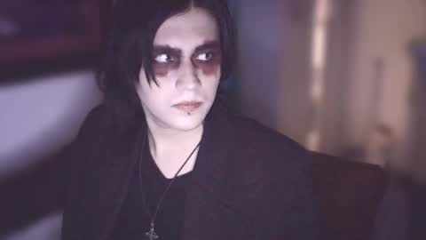 In bio online show from April 18, 9:48 pm