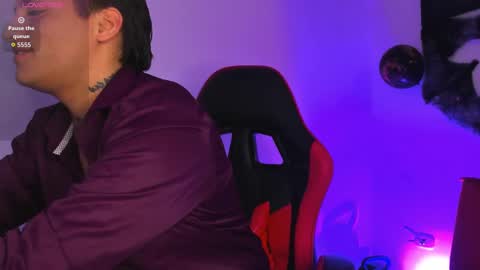 peytonbox online show from October 25, 3:18 pm