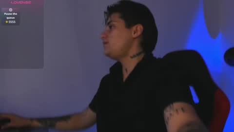 peytonbox online show from October 29, 12:25 pm