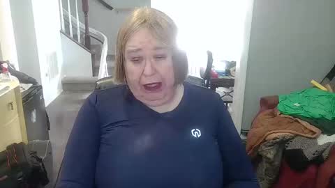 Geri online show from November 16, 4:50 pm