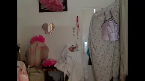 pinkfag online show from March 8, 12:20 pm