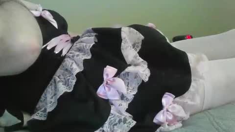 pinkifyme63 online show from April 26, 8:07 pm