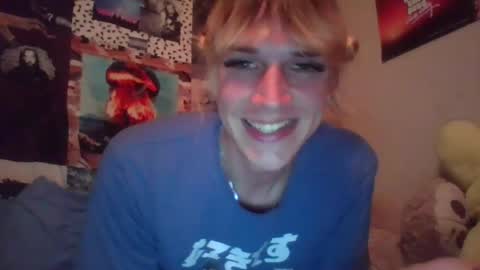 pixiedustslutt online show from August 9, 6:51 am