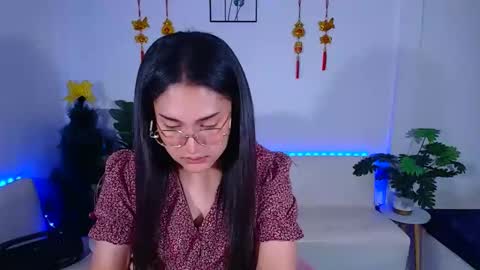 Ploysai online show from February 27, 5:46 am