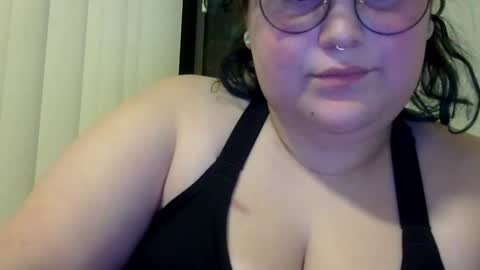 poodlemischief99 online show from November 13, 2:32 am